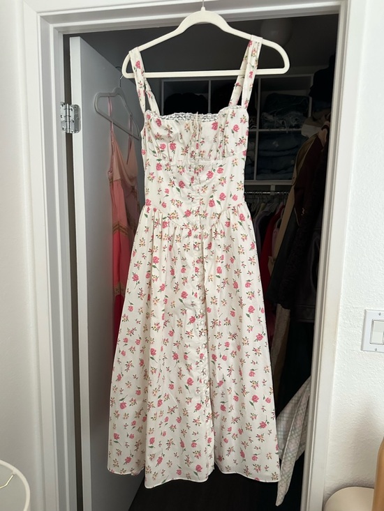 House of CB Dresses & Skirts - House of CB Tatiana Floral Dress